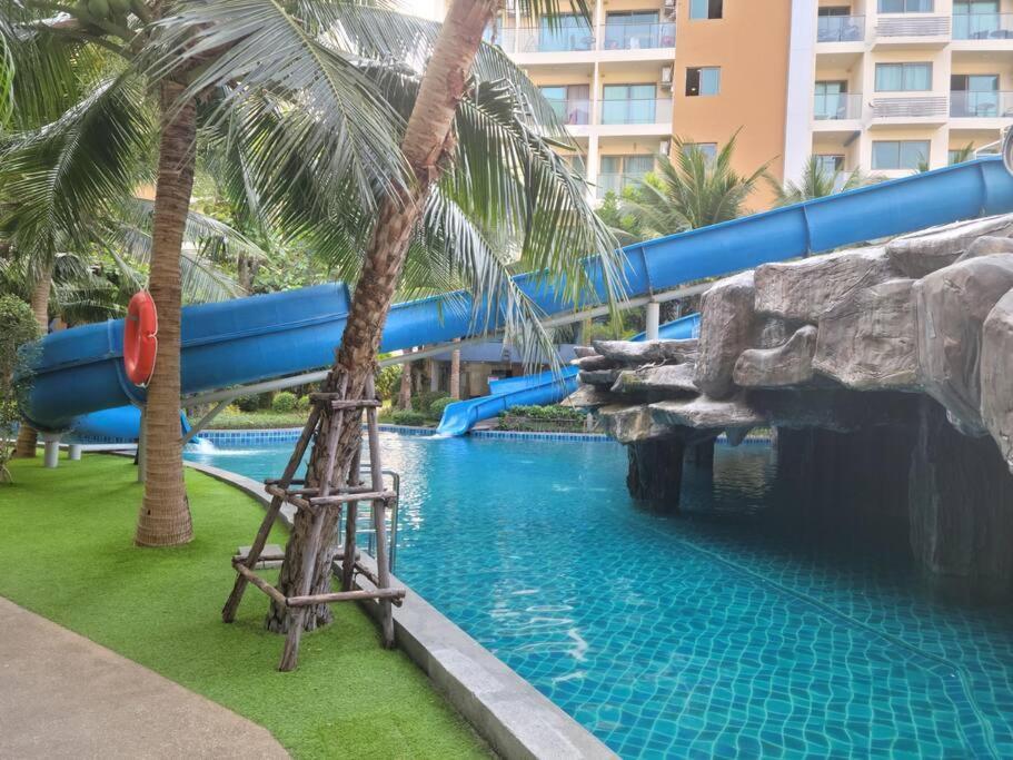 Laguna Beach Resort 2-Have Tub Loft Room Jomtien Exterior foto